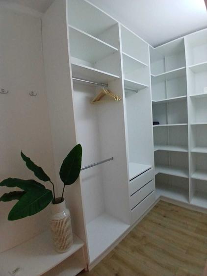 Casă cu 4 camere în Tunari