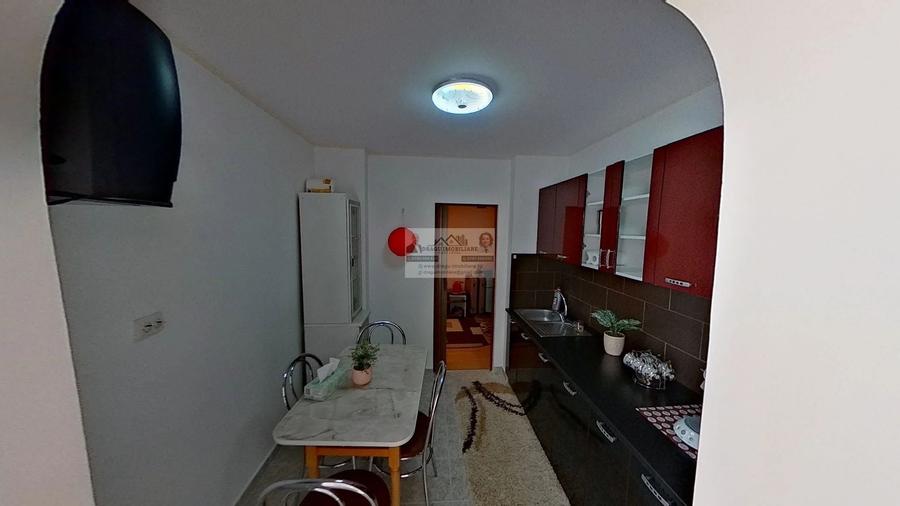 Apartament cu 2 camere decomandat, mobilat în Nord