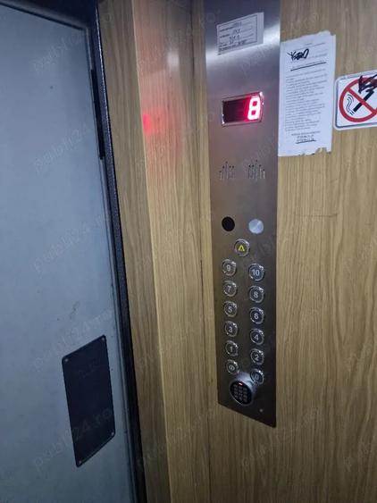 Apartament cu 3 camere semidecomandat în Exterior Vest