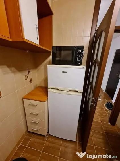 Apartament cu 2 camere decomandat în Crângași
