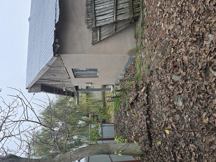 Casă cu 3 camere cu Teren 1000 Mp în Axintele