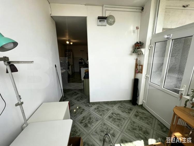 Casă individuală cu 2 camere cu Canalizare în Central