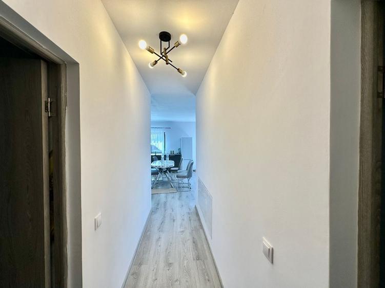 Casă individuală cu 4 camere cu Canalizare în Stupini