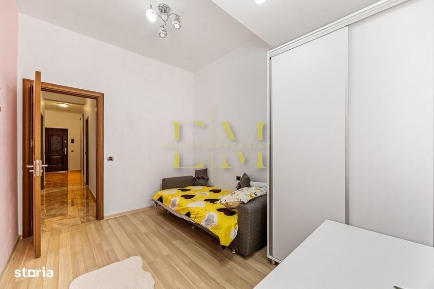 Apartament cu 3 camere în 13 Decembrie