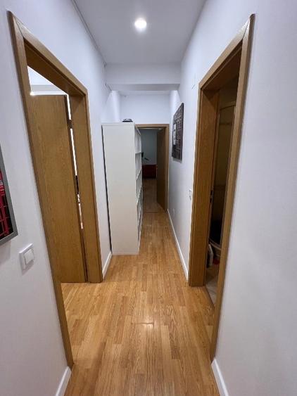 Apartament cu 3 camere semidecomandat în Dorobanți