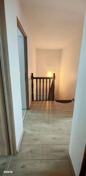 Casă cu 4 camere decomandat cu Teren 177 Mp în Central