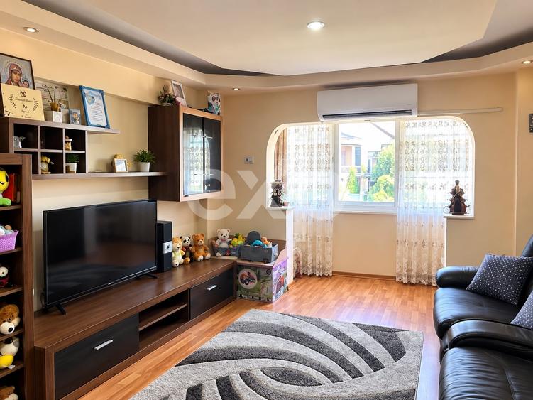 Apartament cu 4 camere decomandat, mobilat în Prundu