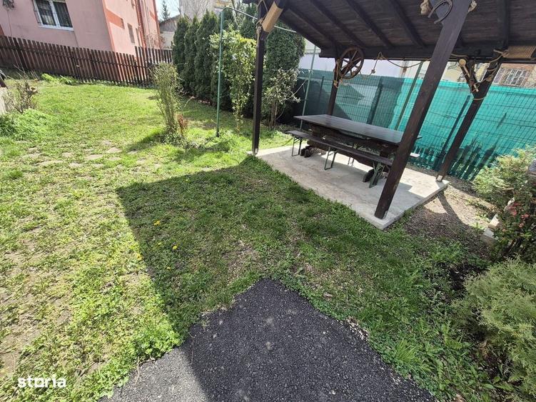 Casă cu 3 camere cu Teren 337 Mp în Central