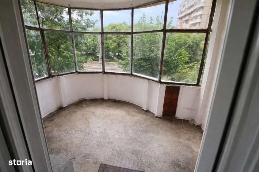 Apartament cu 2 camere decomandat în Plopilor