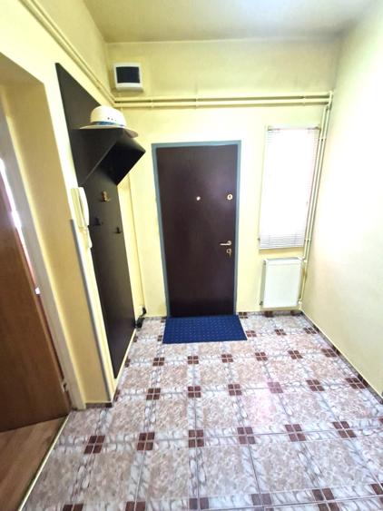 Garsonieră decomandată în Drumul Taberei