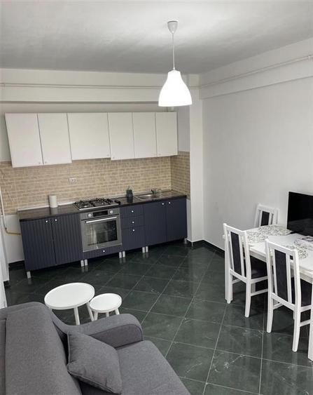 Apartament cu 2 camere decomandat în Serele Vișoianu