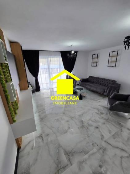 Apartament cu 3 camere semidecomandat, mobilat în Dâmbul Rotund