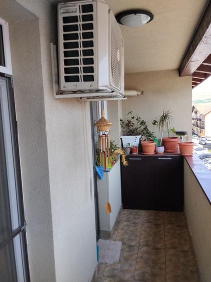 Apartament cu 2 camere decomandat în Florești