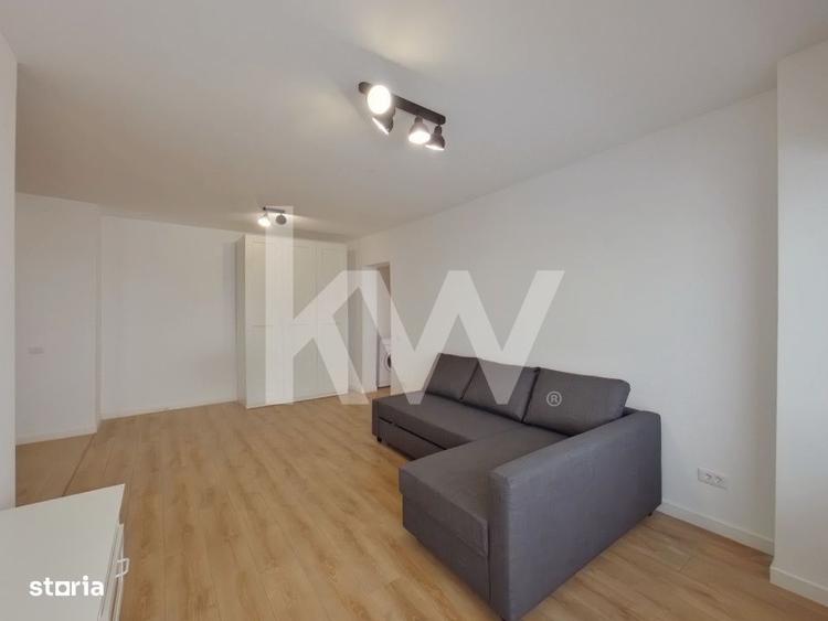 Apartament cu 2 camere semidecomandat, mobilat în Central