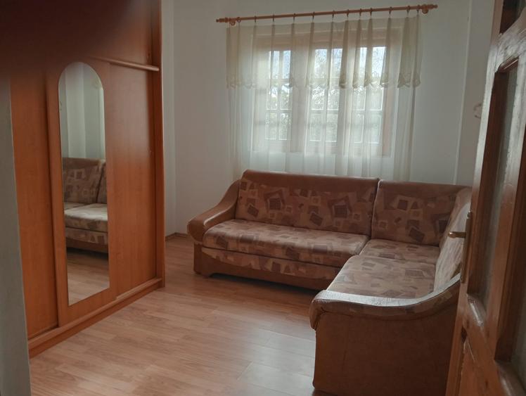 Casă cu 6 camere cu Canalizare în Tărtășești