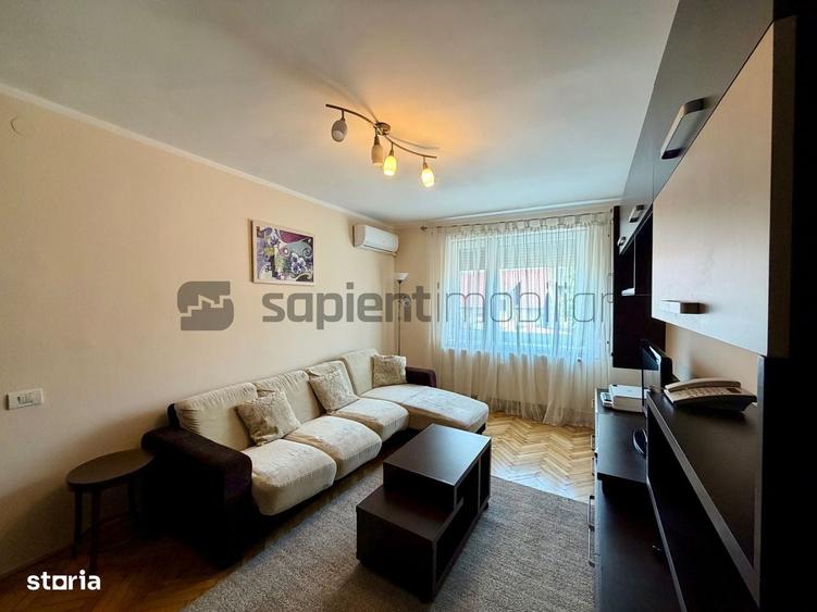 Apartament cu 3 camere decomandat în Cetății