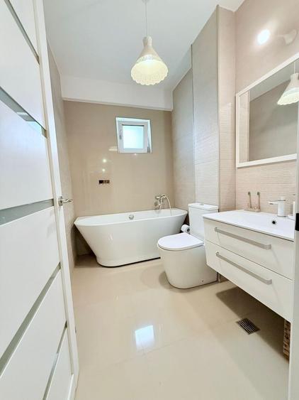 Apartament cu 2 camere decomandat în Popoveni