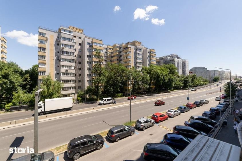 Apartament cu 3 camere decomandat, mobilat în Tei
