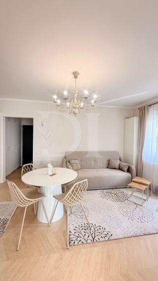 Apartament cu 2 camere semidecomandat în Florești
