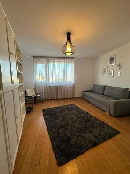 Apartament cu 3 camere, mobilat în Pipera