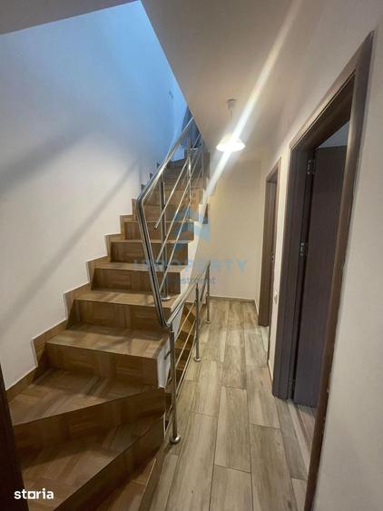 Casă cu 4 camere cu Teren 200 Mp în Apărătorii Patriei