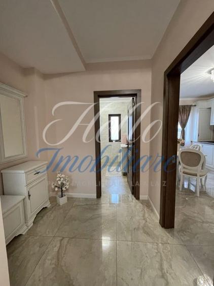 Duplex cu 4 camere cu Canalizare în Florești