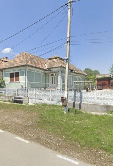 Casă cu 3 camere în Copăceni