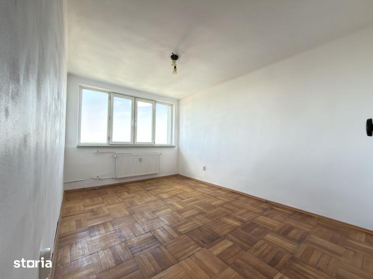 Apartament cu 3 camere decomandat în Șagului