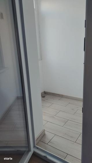 Garsonieră decomandată în Tineretului