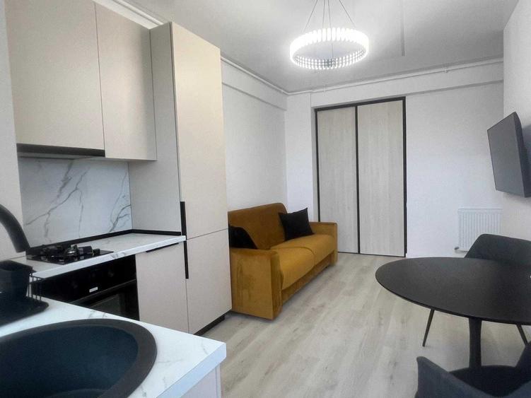 Apartament cu 2 camere decomandat în Palazu Mare