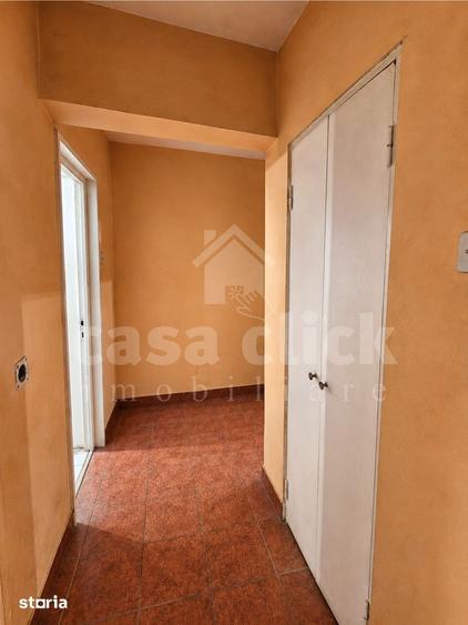Apartament cu 2 camere decomandat în Micro 13