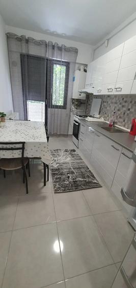 Inchiriez apartament cu 2 camere - 7