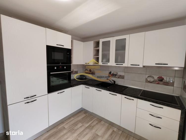 Casă cu 4 camere în Răcăciuni