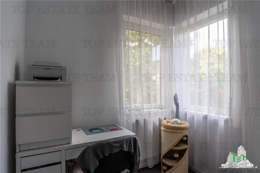 Duplex cu 4 camere cu Teren 175 Mp în Vatra Luminoasă