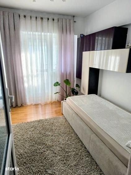 Apartament cu 3 camere în Obor