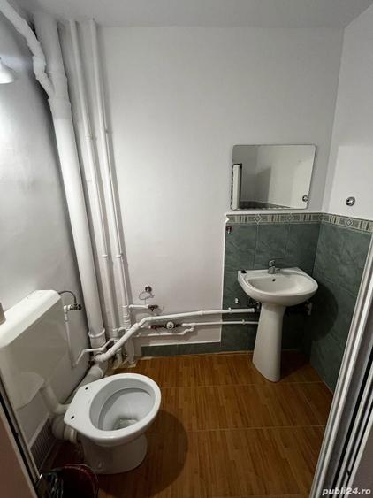 Spațiu comercial, de 37 mp, în Războieni