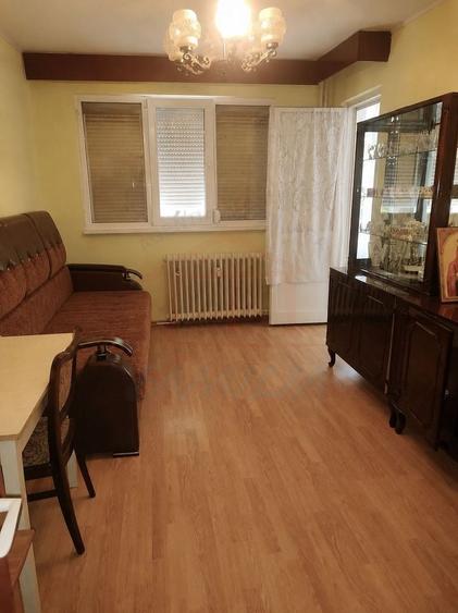 Apartament cu 2 camere decomandate, parter, luminos - Micro 13 - 1