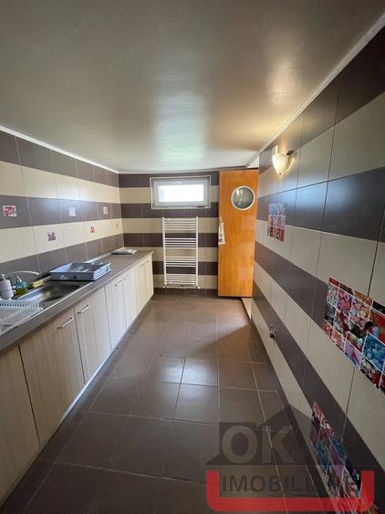 Casă cu 5 camere cu Teren 1500 Mp în Sânnicolau Mic