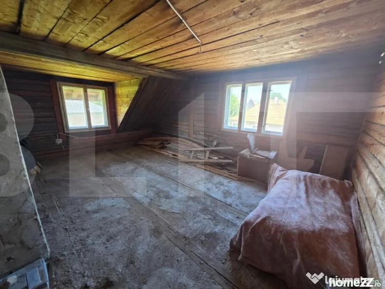 Casă cu 3 camere cu Teren 1856 Mp în Central
