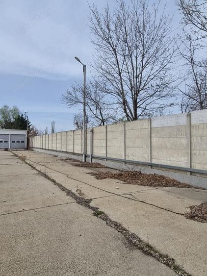 Spațiu comercial, de 1,100 mp, în Central