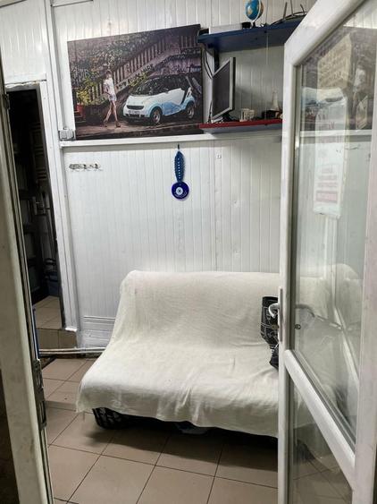 Spațiu comercial, de 100 mp, în Vitan