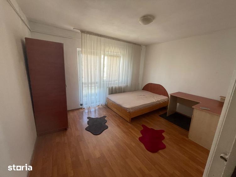 Apartament cu 2 camere decomandat în Rahova