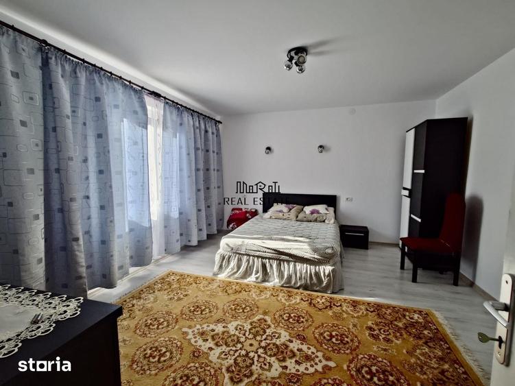 Casă cu 4 camere decomandat cu Teren 7650 Mp în Buceș