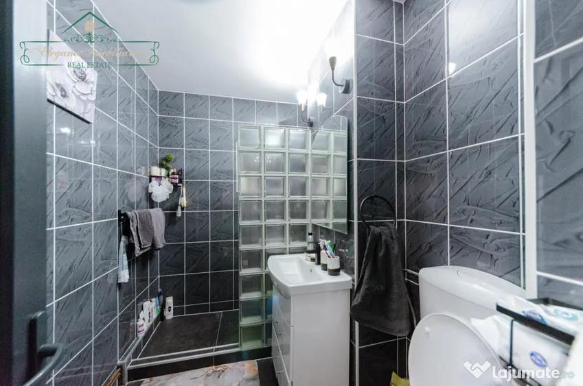 Apartament cu 5 camere decomandat în Micălaca