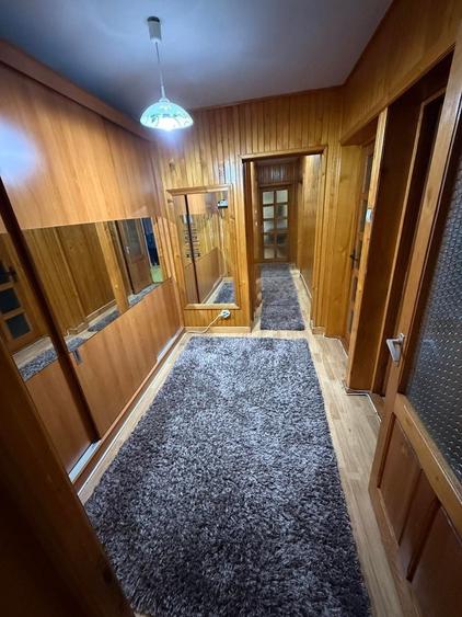 Apartament cu 3 camere decomandat în George Enescu