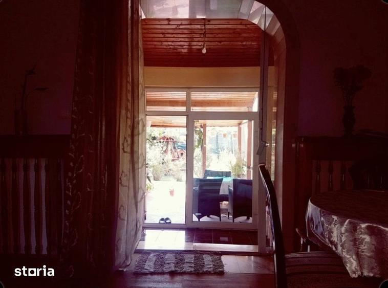 Casă cu 8 camere cu Teren 380 Mp în Ferentari