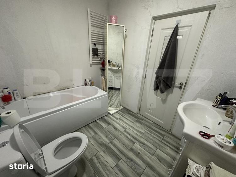 Casă cu 4 camere cu Teren 557 Mp în Păulești