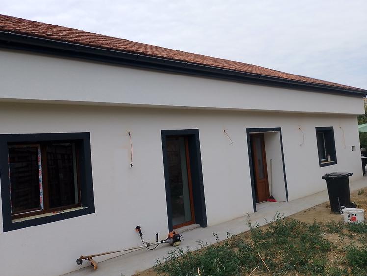 Casă cu 3 camere cu Canalizare în Iosefin