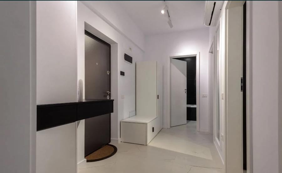 Apartament cu 2 camere decomandat în Metalurgiei