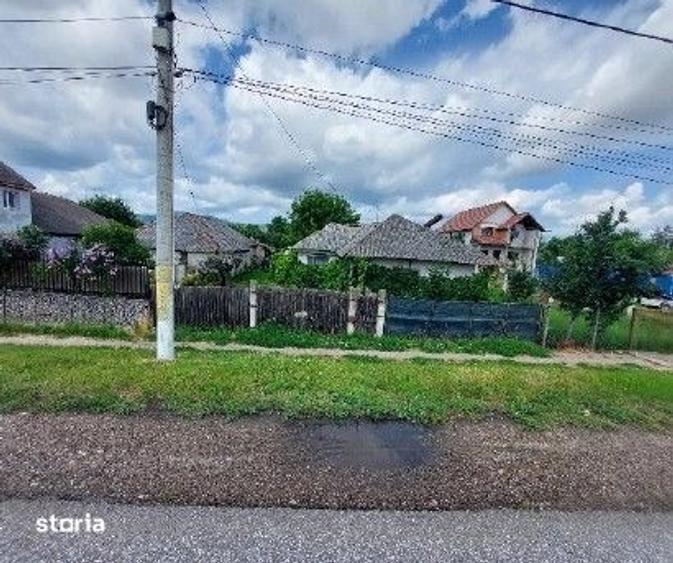 Casă cu 6 camere cu Teren 692 Mp în Nicolae Bălcescu